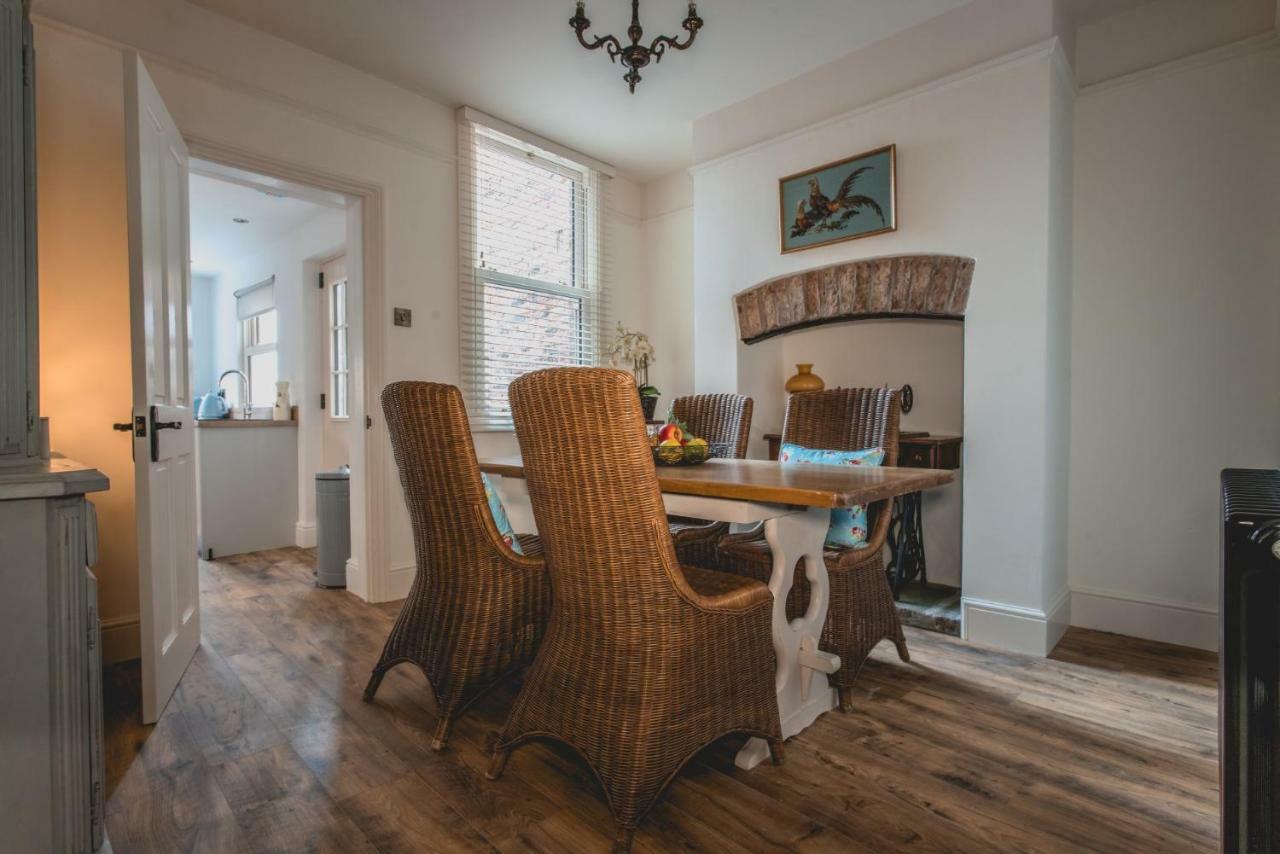 40 Kirkgate Villa Тирск Екстериор снимка